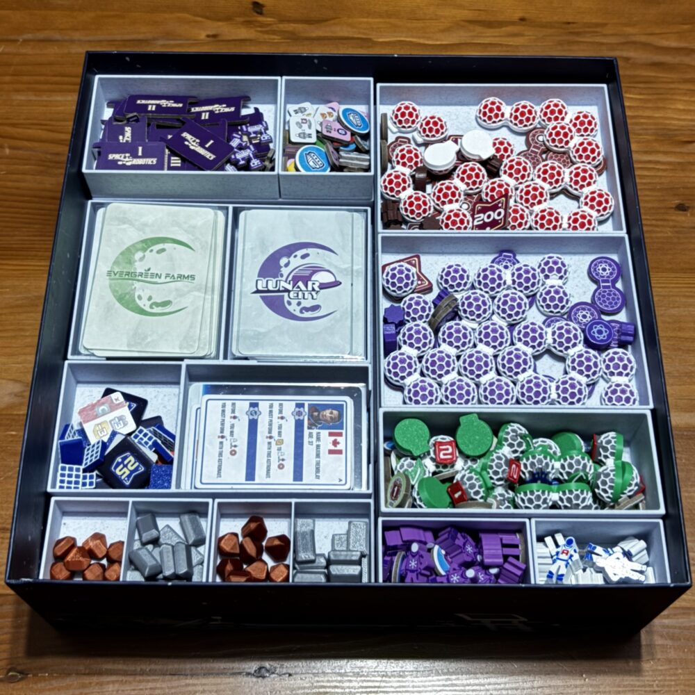 Shackleton Base Organizer & Insert (Includes Expansion, Sleeved, No Lid Lift)