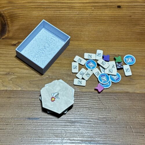 Shackleton Base Organizer & Insert (Includes Expansion, Sleeved, No Lid Lift)