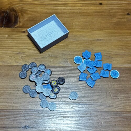Shackleton Base Organizer & Insert (Includes Expansion, Sleeved, No Lid Lift)
