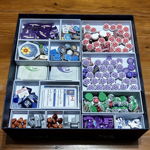 Shackleton Base Organizer & Insert (Includes Expansion, Sleeved, No Lid Lift)