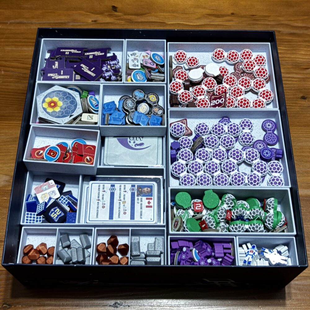 Shackleton Base Organizer & Insert (Includes Expansion, Sleeved, No Lid Lift)