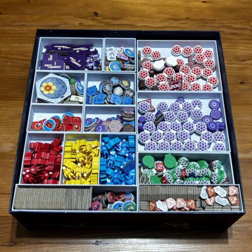 Shackleton Base Organizer & Insert (Includes Expansion, Sleeved, No Lid Lift)